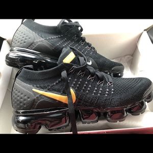 Women’s Nike Vapormax Flyknit 2’s
